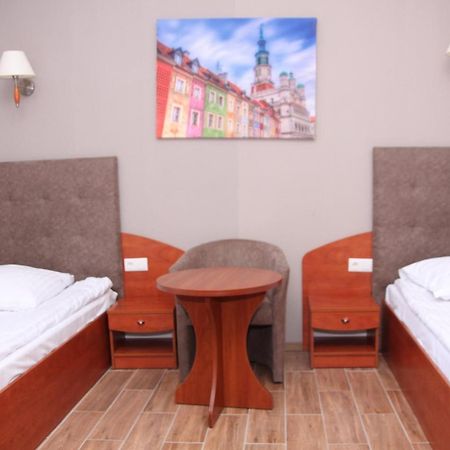 Hotel Przylesie Sierosław Екстериор снимка