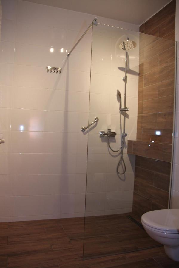 Hotel Przylesie Sierosław Екстериор снимка
